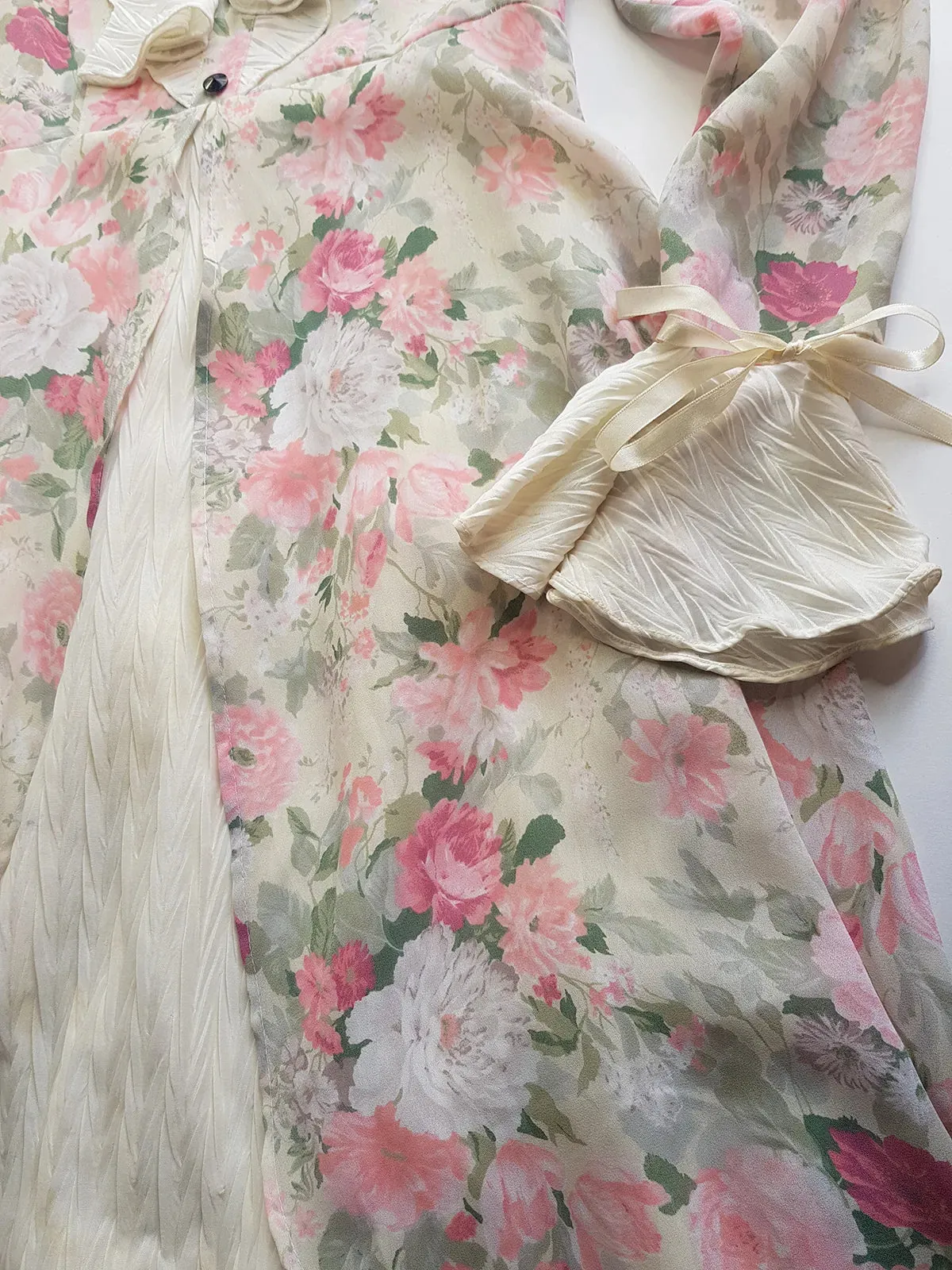 1970s Vintage Bridal Quality Multi Layer Summertime Dress - Florals in Pink Tones - Hourglass Waist & Flared Skirt - Double Layered Light & Flouncy - Absolutely Beautiful