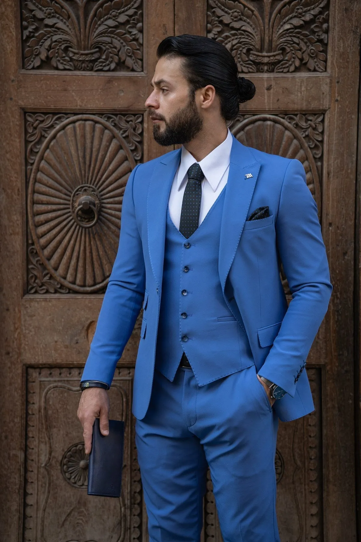 Bojoni Cagliari Blue Slim-Fit Suit 3-Piece