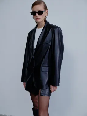 Boxy Oversize Vegan Leather Blazer in Noire