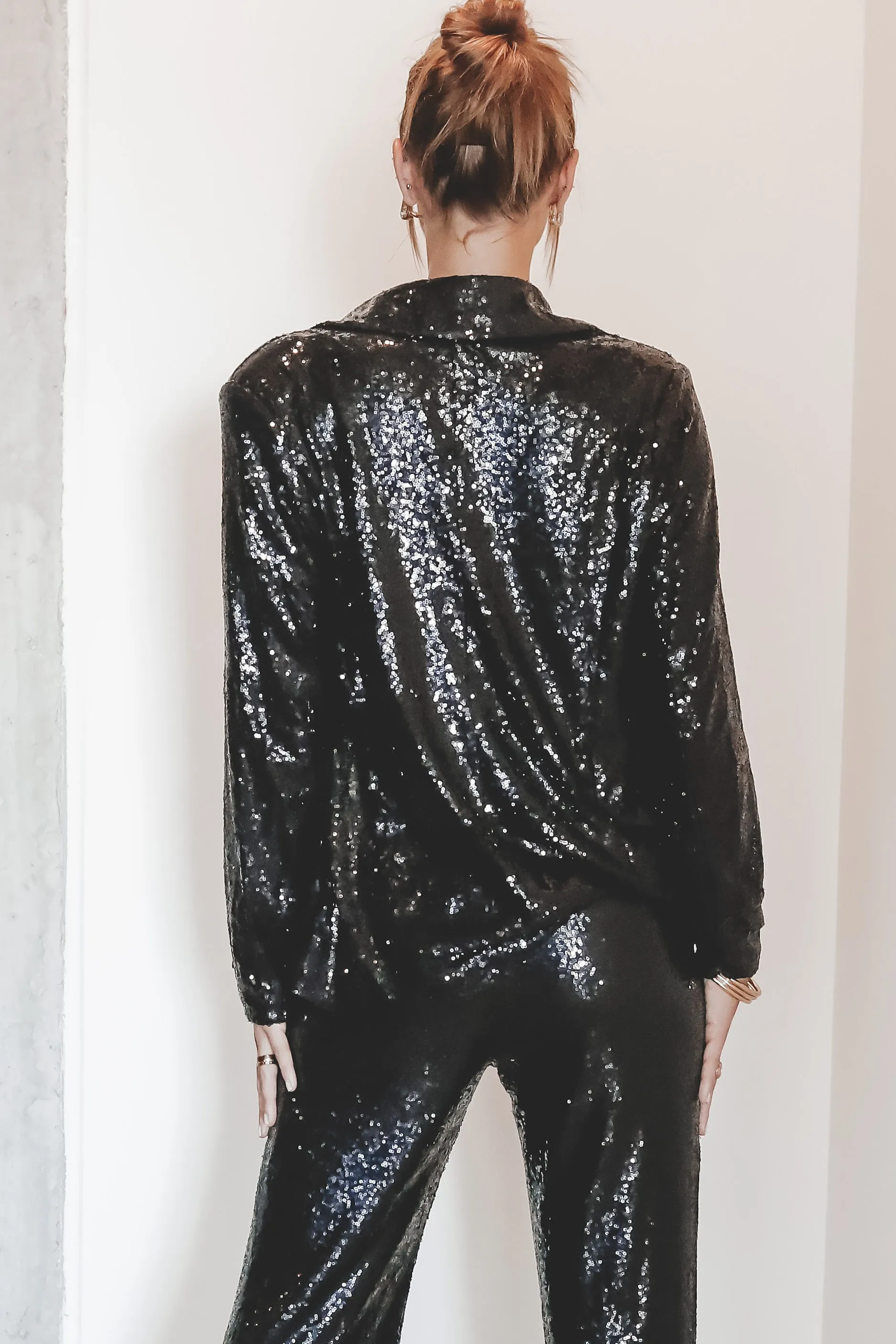 DEAL Professionally Sparkly Black Sequins Blazer