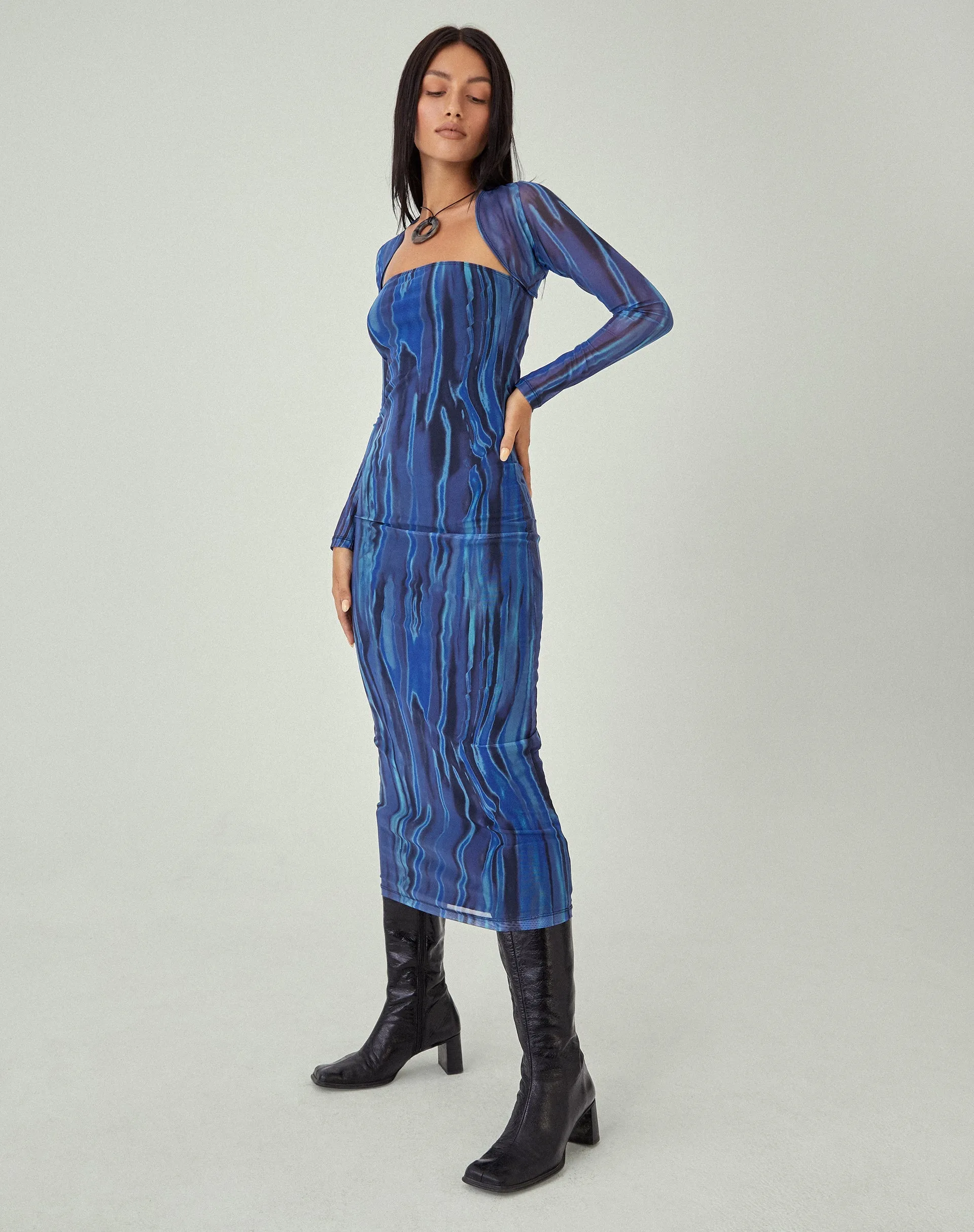 MOTEL X JACQUIE Shuro Midi Dress in Colour Bleed Blue