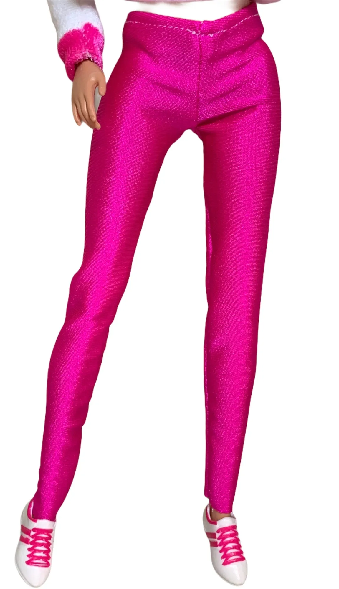 Pink leggings for Barbie doll