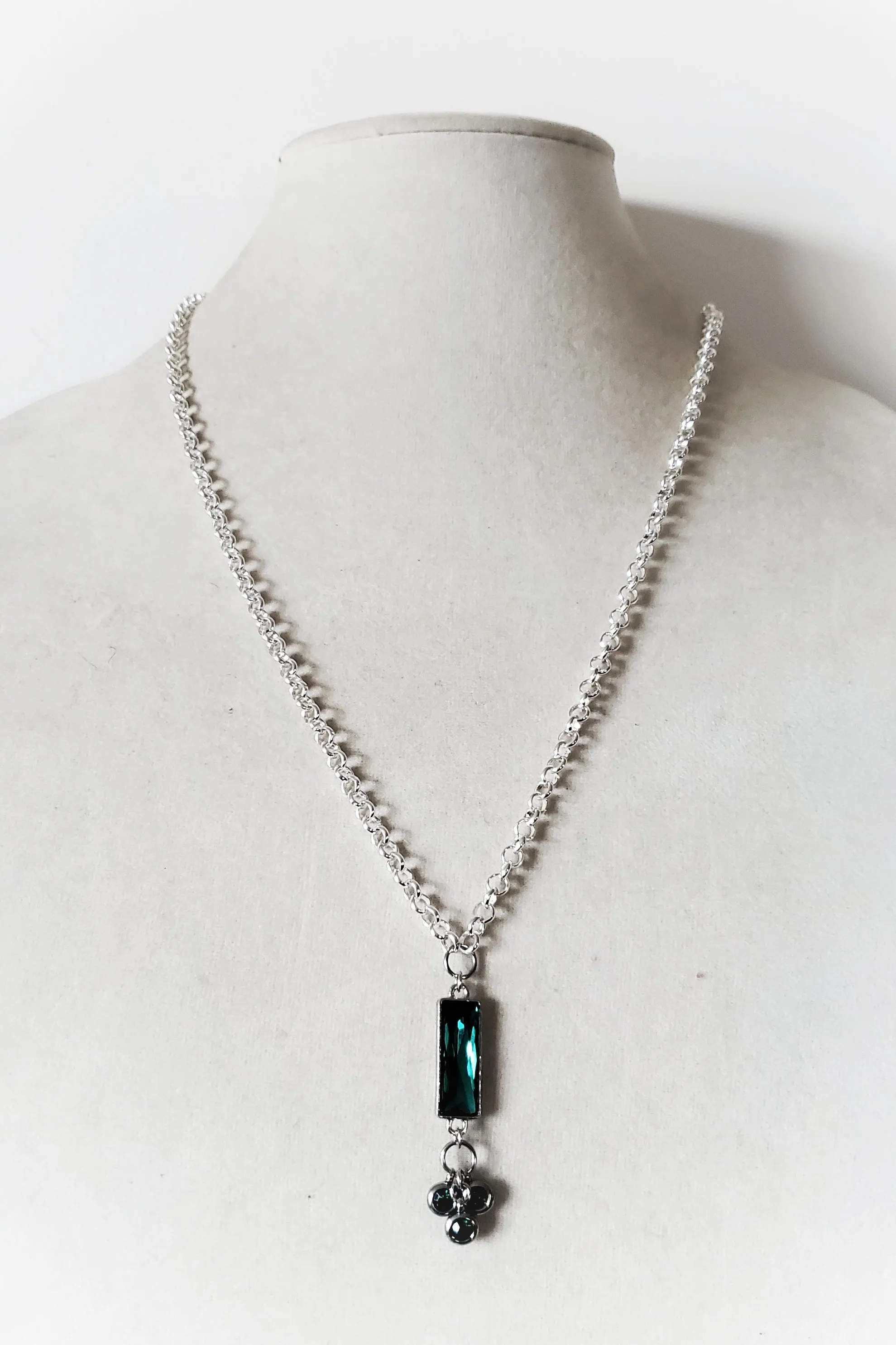 Rhinestone Bar Necklace in Green, Blue or Black