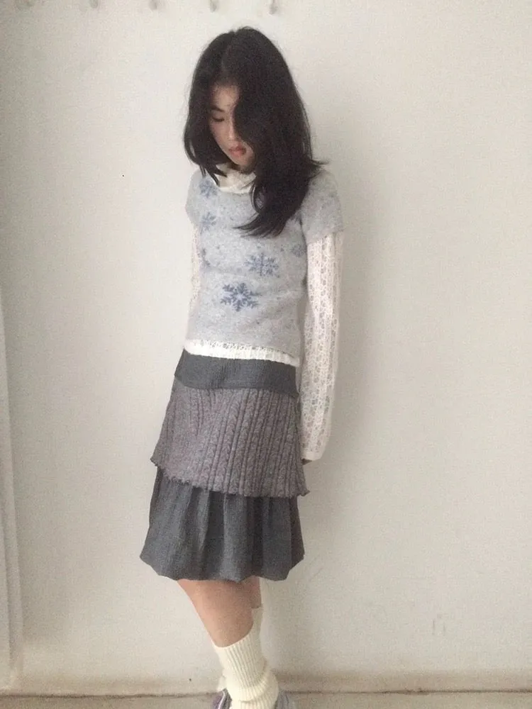 Sic Astra Snow Doll Coquette Knitting Vest Sweater