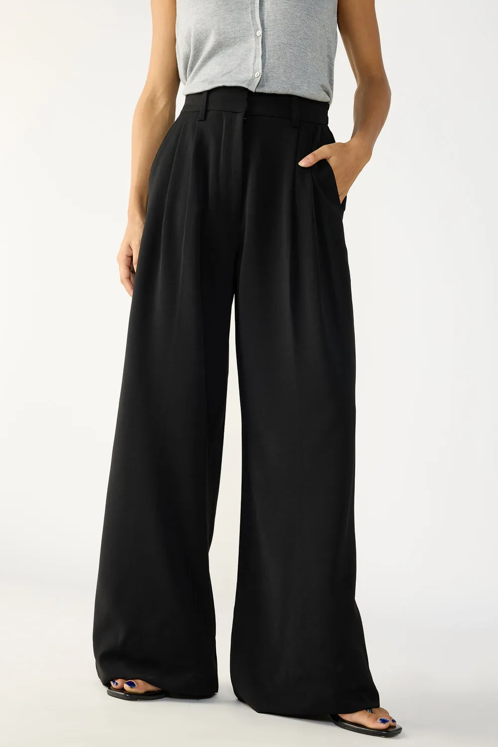 Soot Black Adjustable Korean Pants