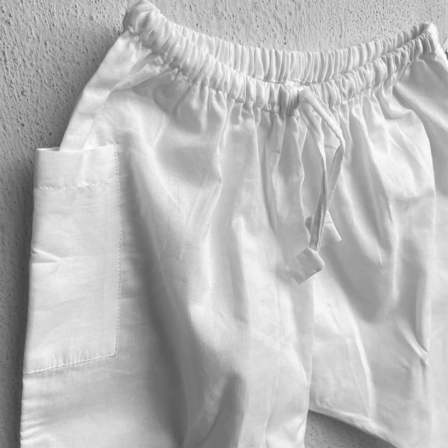 UNISEX ORGANIC RED ANGRAKHA     WHITE PANTS